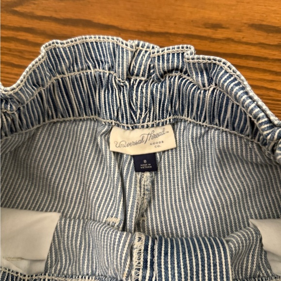 Universal Thread Blue Striped High Rise Jeans - Picture 4 of 4